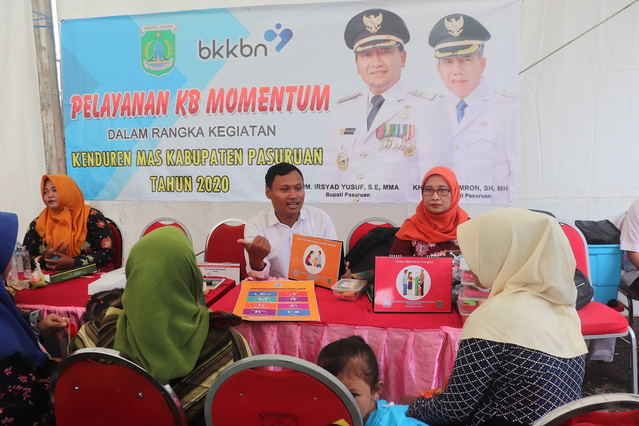 KIE TENTANG KB DALAM ACARA KENDURENMAS KABUPATEN PASURUAN